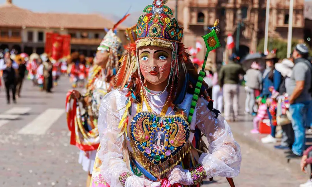 Los 10 Lugares Turísticos Más Impresionantes del Perú