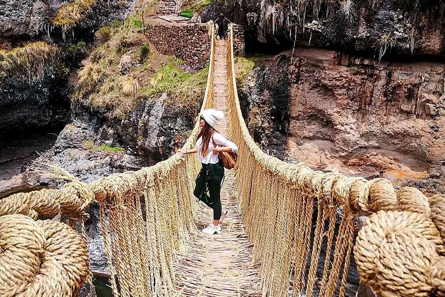 Tour Puente Inka de Qeswachaka