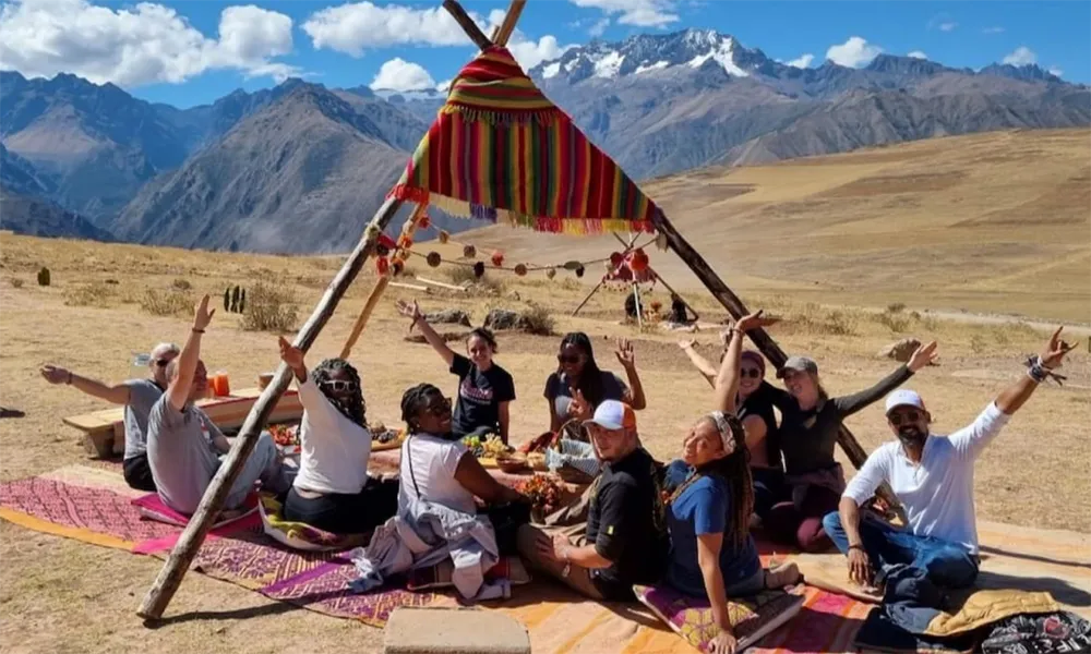Picnic Andino en Qenqo, Cusco