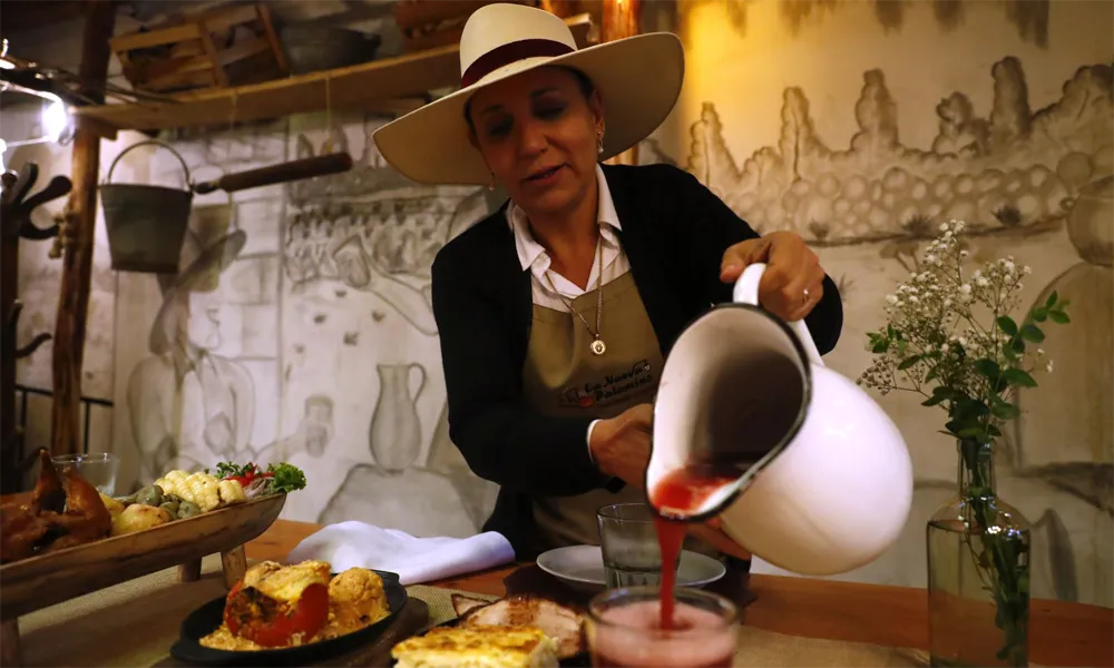 Vivir la Experiencia de una Picantería Arequipeña