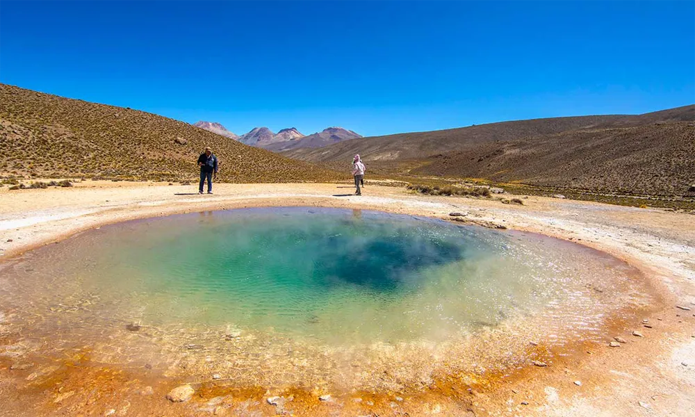 Valle de los Géiseres de Candarave (Tacna)