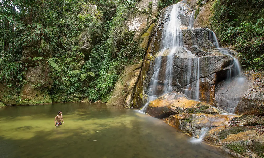 Caminata hacia la Catarata Ahuashiyacu en Tarapoto