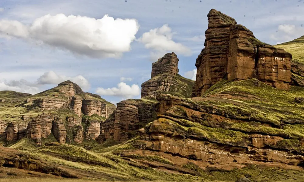 Cañón De Tinajani En Puno