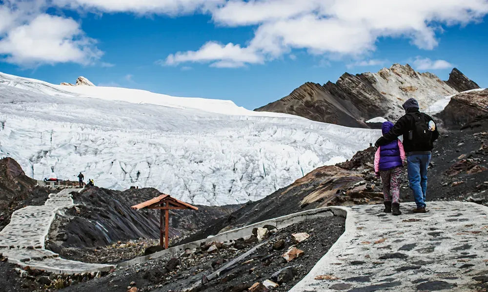 Alpamayo Trek