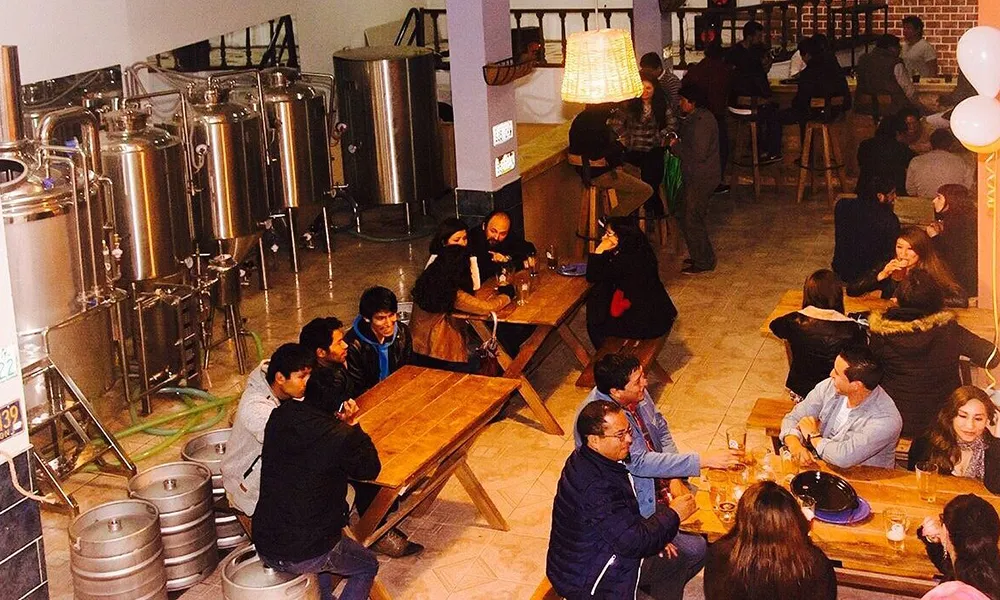 Hoteles con cervecerías artesanales en Arequipa y Cusco