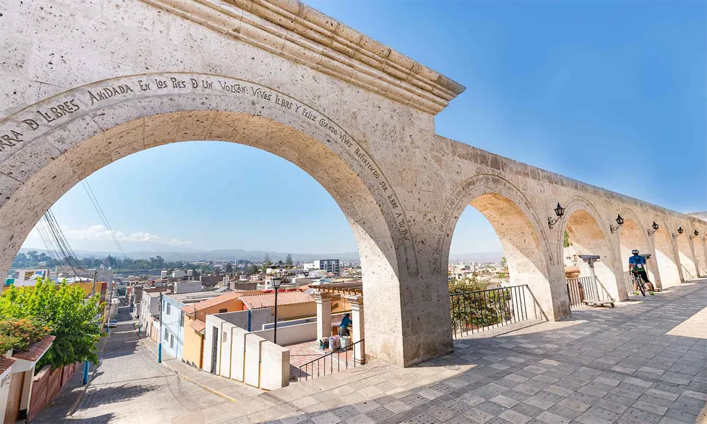 Mejores Miradores del Perú para Fotos Panorámicas