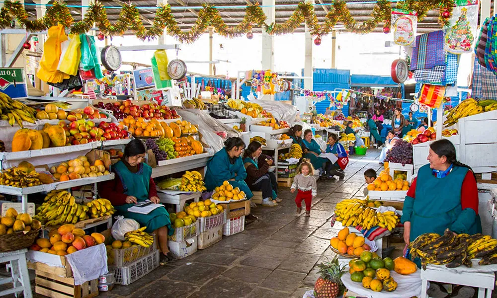 Mercado de San Pedro em Cusco