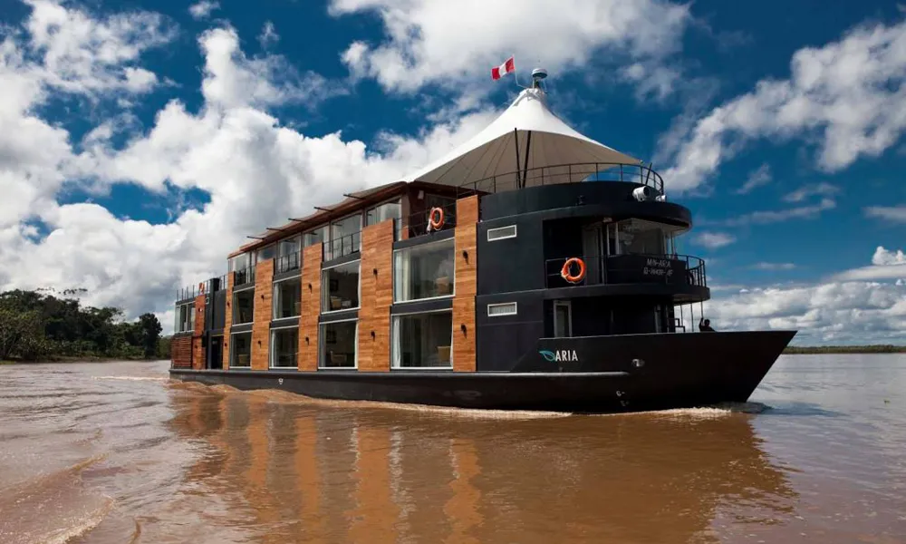 Navegación de lujo en el Amazonas peruano