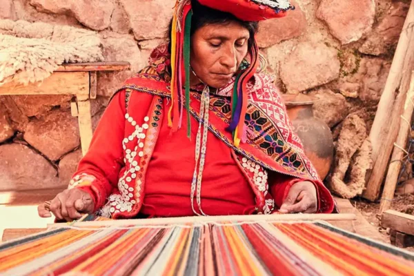 Textile Interpretation Tour in Chinchero