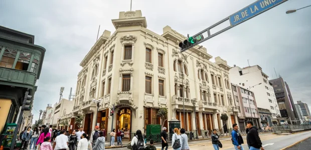 Traveling Independently or with a Tour Agency in Peru