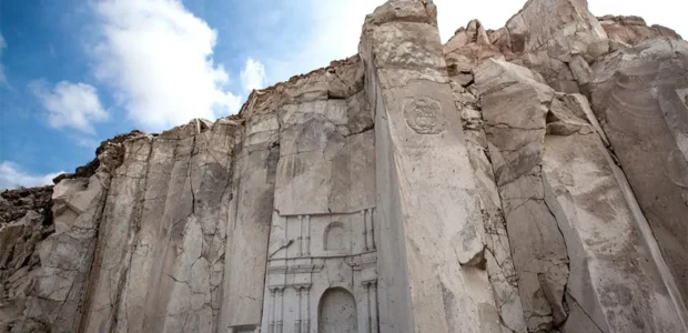 Rutas como el Valle del Colca y Ruta del Sillar