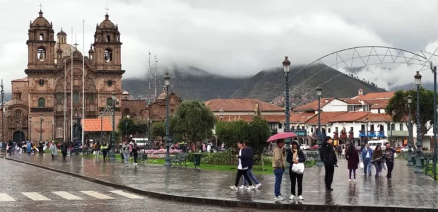 Cusco en temporada de lluvias: qué hacer, qué empacar y qué evitar