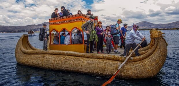 ¿Por qué el Lago Titicaca es famoso en el mundo?