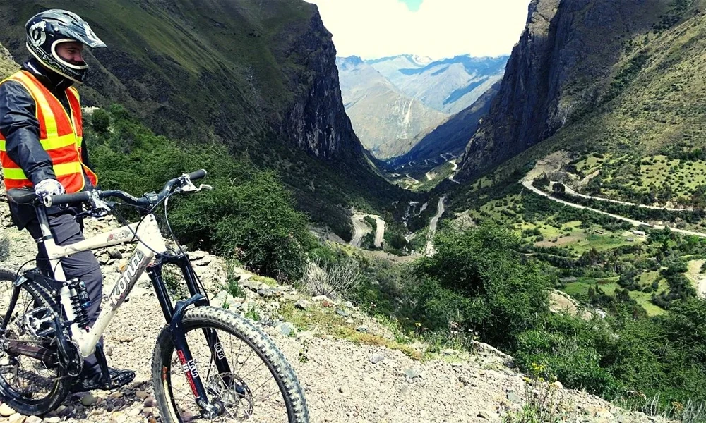 Inca Jungle a Machu Picchu aventura bici y senderos