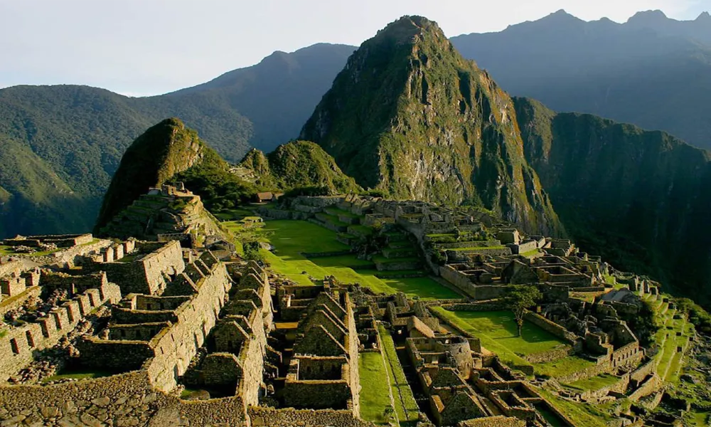Sacsayhuamán and Machu Picchu: differences, which is more worthwhile and how to combine them