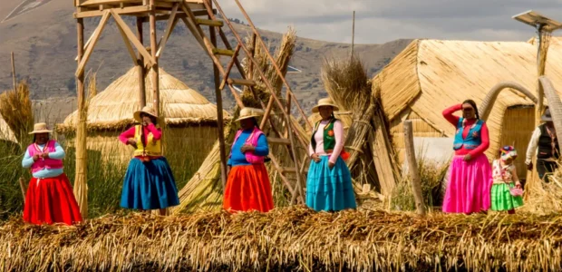 Islas flotantes de los Uros cultura y tradición
