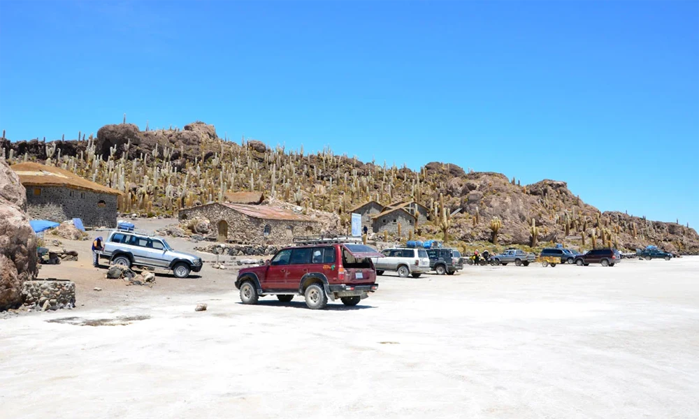 Salar de Uyuni desde Cusco Tour en Bus y Aventura