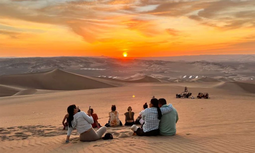 Tour Privado Sandboard en Huacachina desde Lima