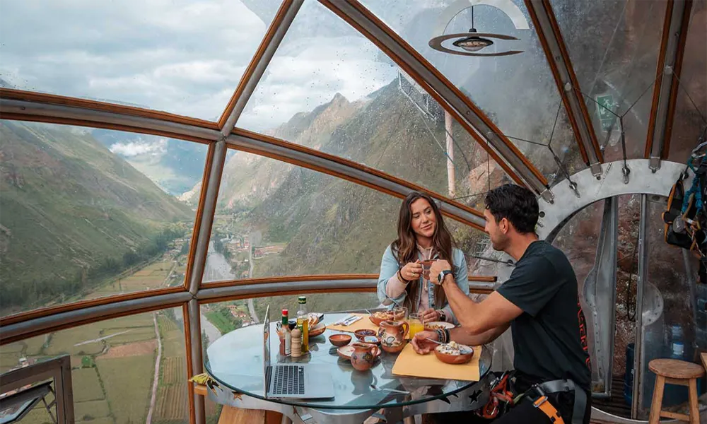 CUSCO: ALMUERZO EN EL SKYLODGE